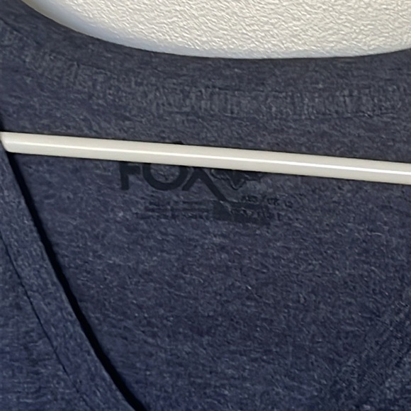 FOX v neck short sleeve tee NWOT - Picture 4 of 5